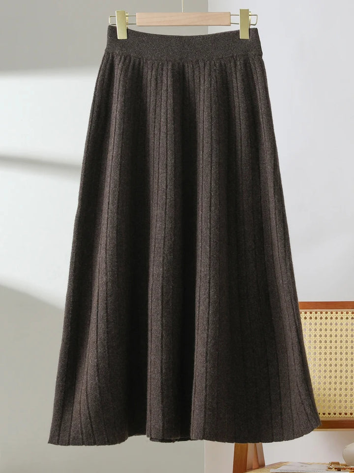 Women’s 100% Merino Wool Pleated A-Line Skirt