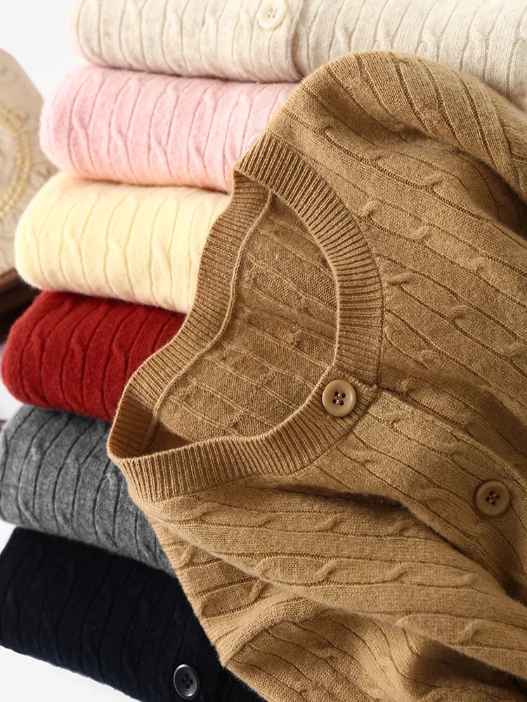 Women’s 100% Merino Wool Cable Knit Cardigan