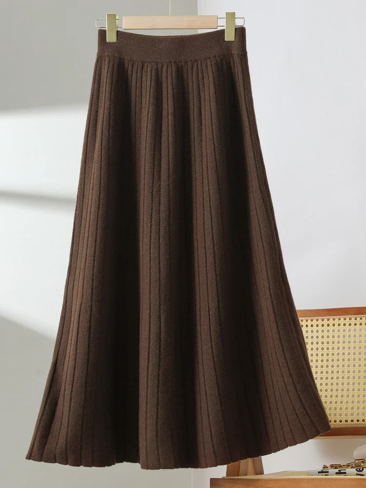 Women’s 100% Merino Wool Pleated A-Line Skirt