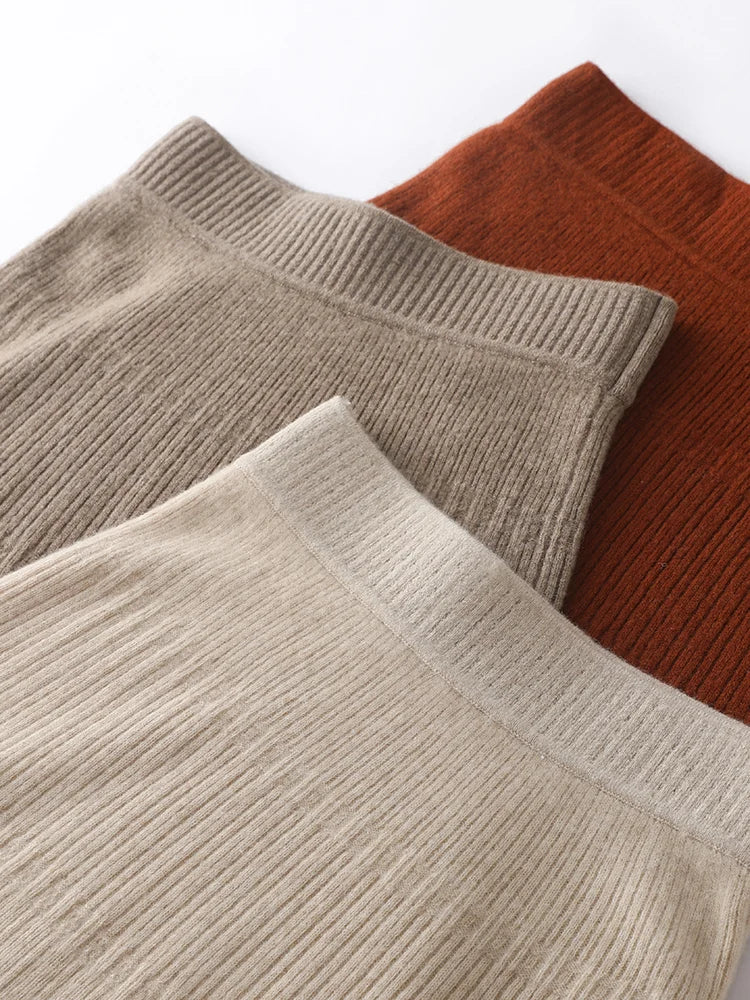 Women’s 100% Merino Wool Pleated A-Line Skirt